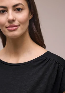 Shirt met ronde hals en rimpels