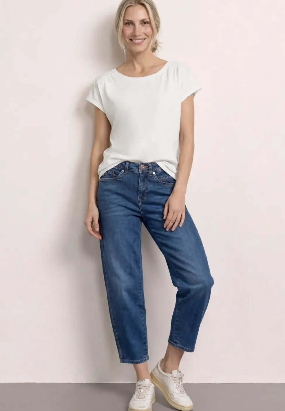 Shirt met ronde hals en rimpels
