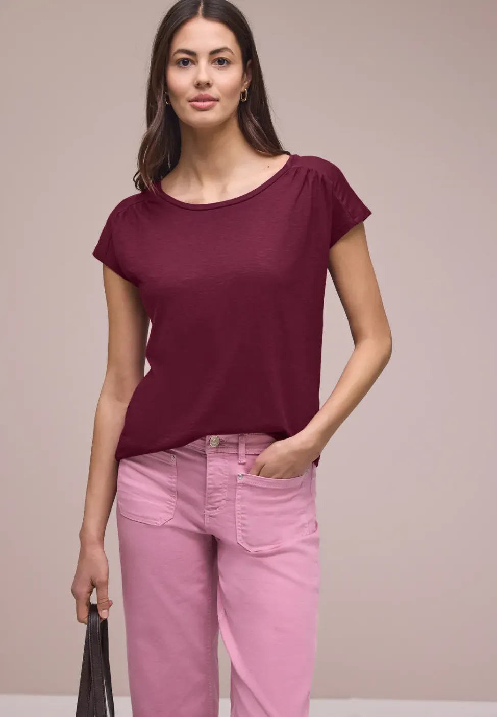 Shirt met ronde hals en rimpels