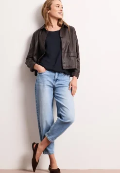 Shirt met ronde hals en rimpels