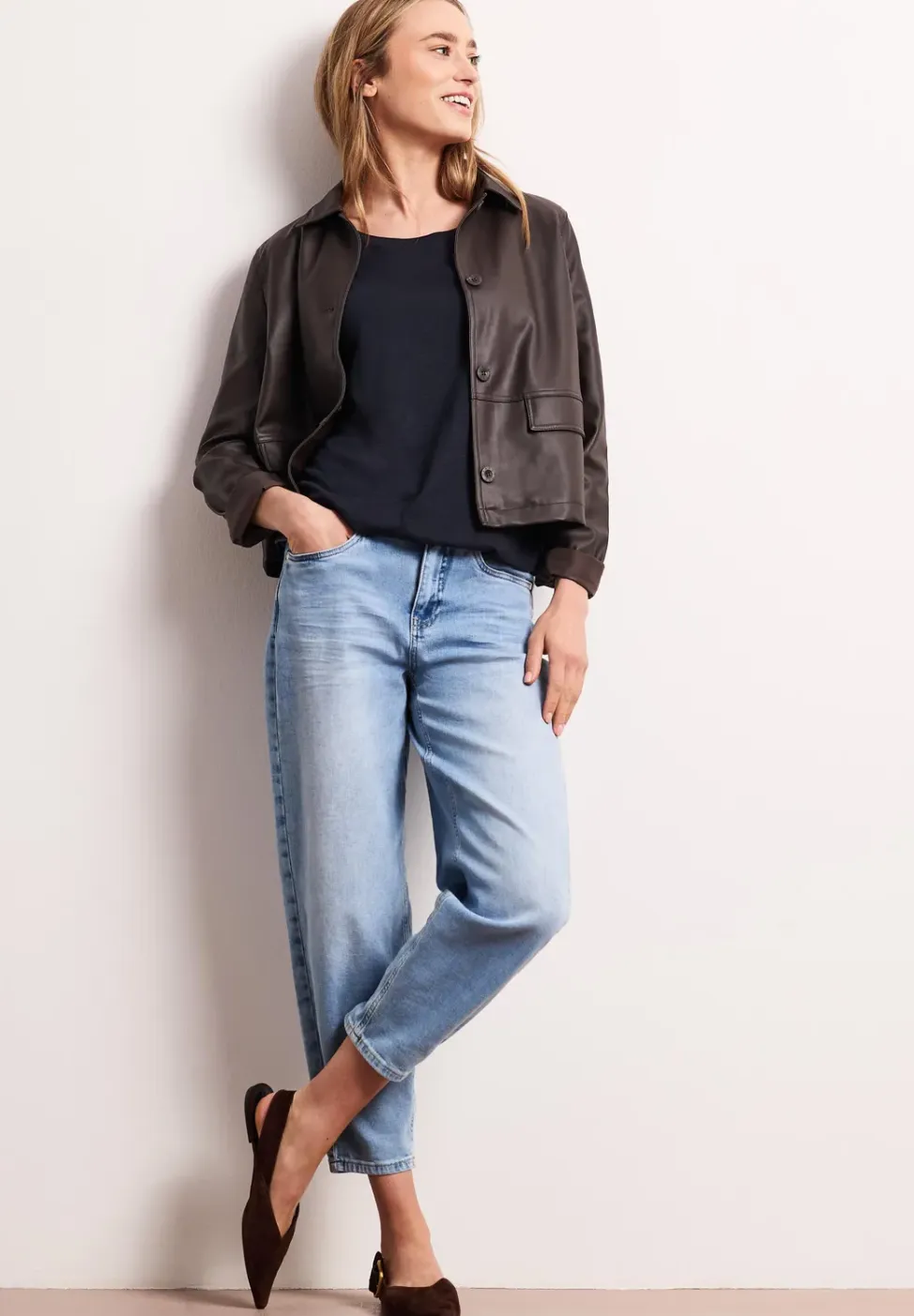 Shirt met ronde hals en rimpels