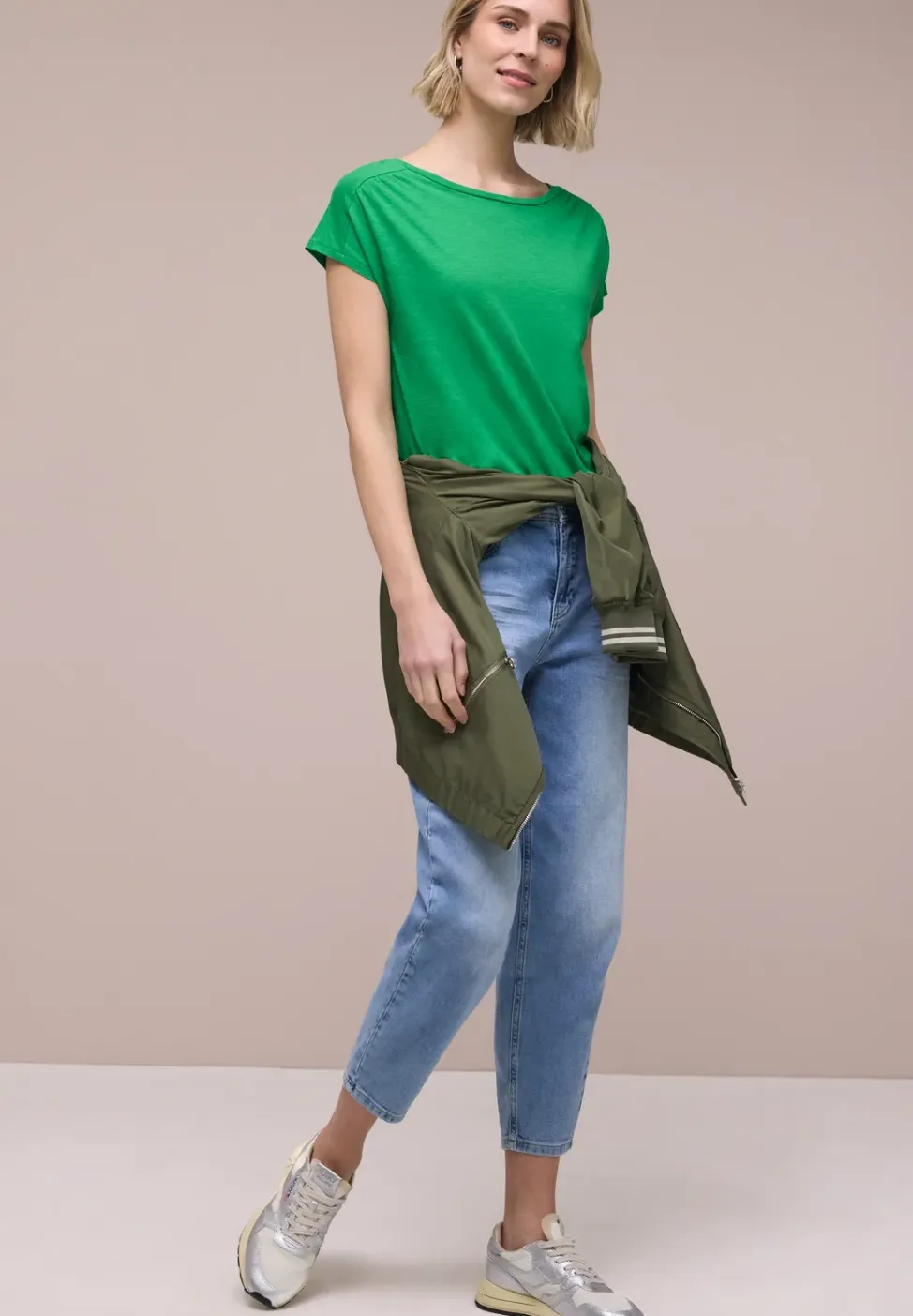 Shirt met ronde hals en rimpels