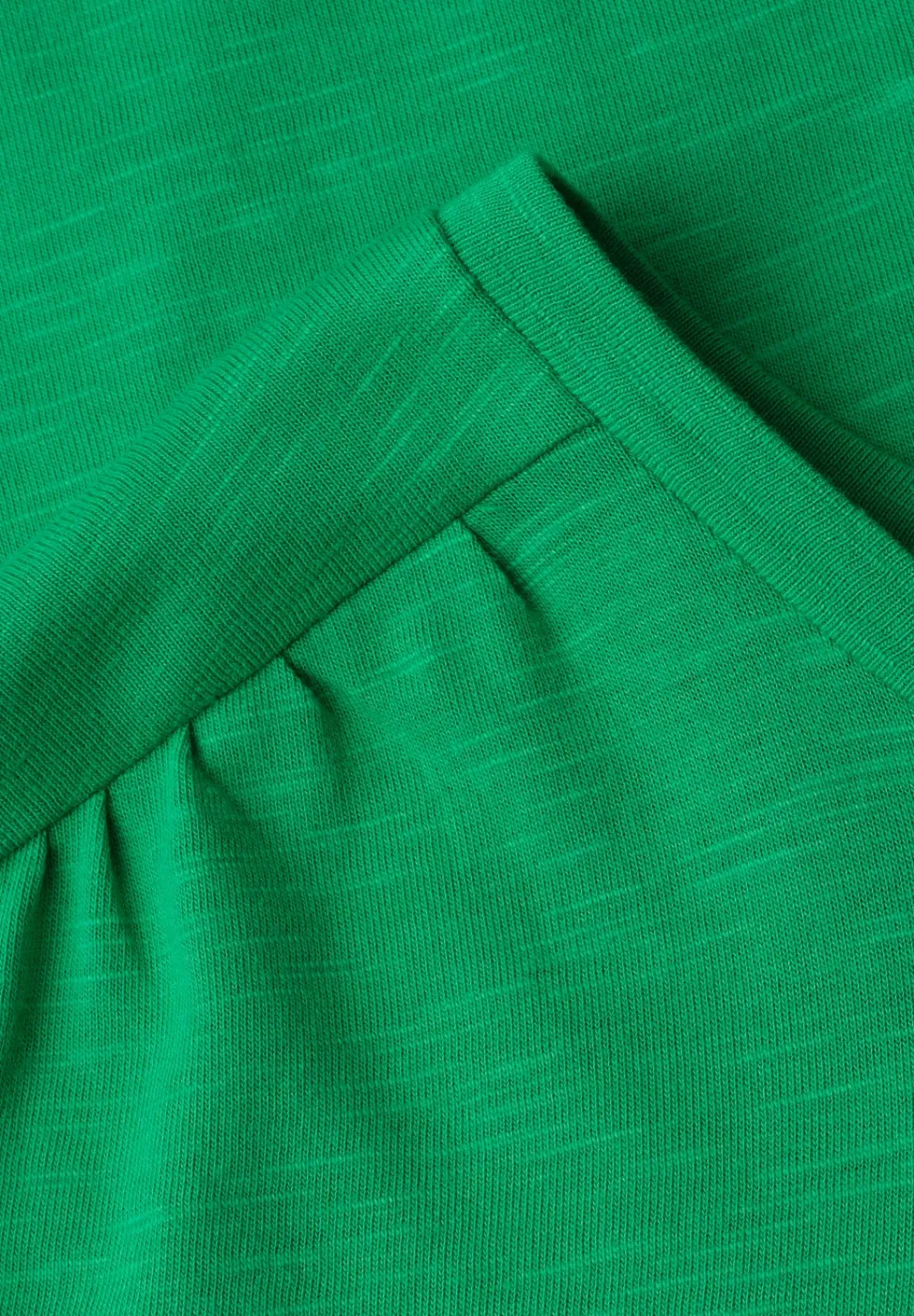 Shirt met ronde hals en rimpels