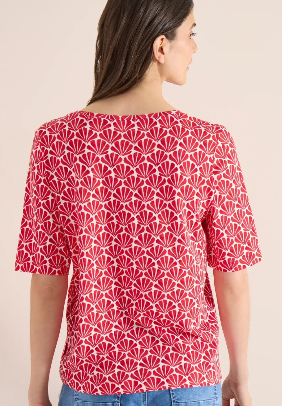 Shirt met ronde hals en schelpjesprint