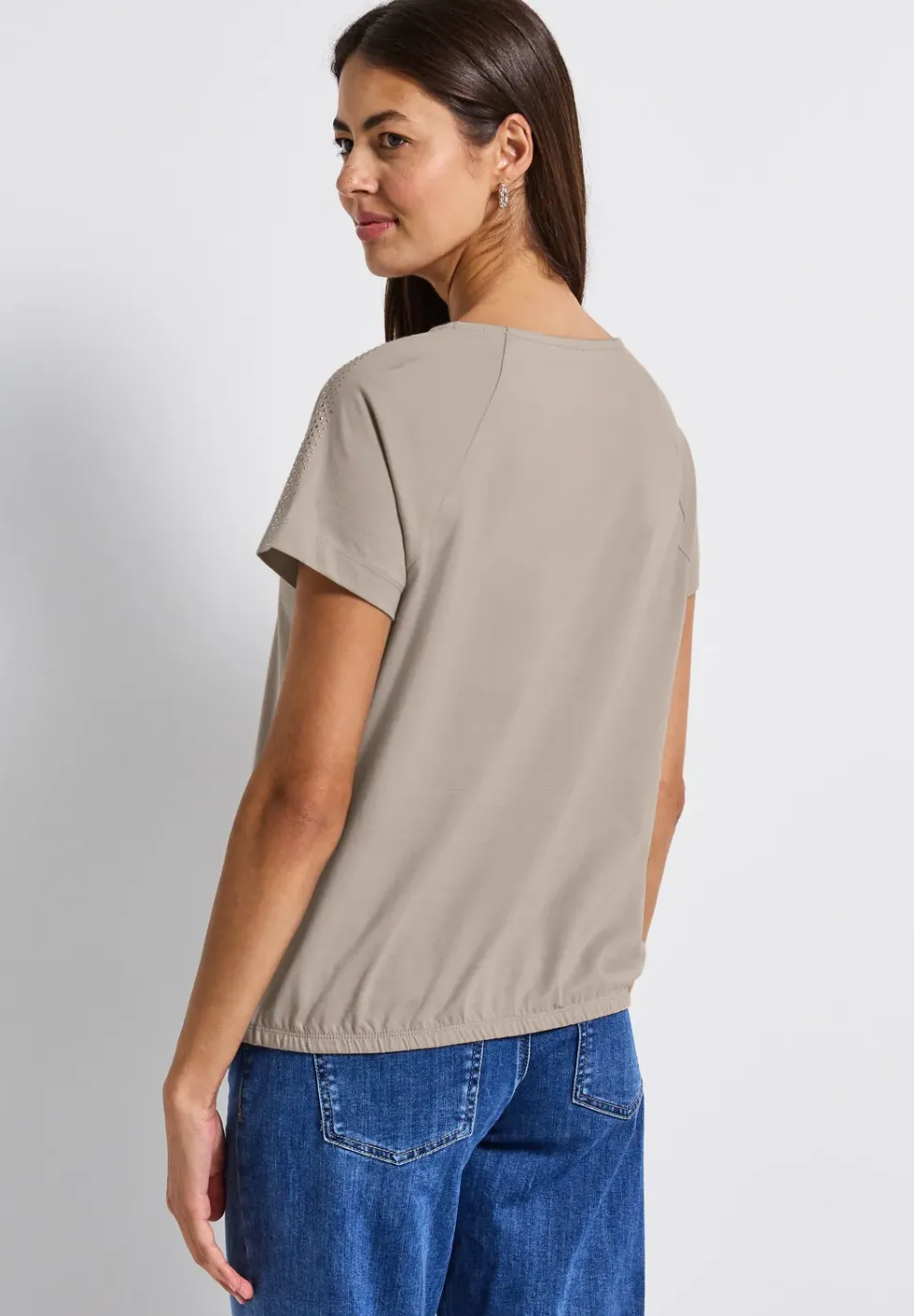 Shirt met schouderdetail