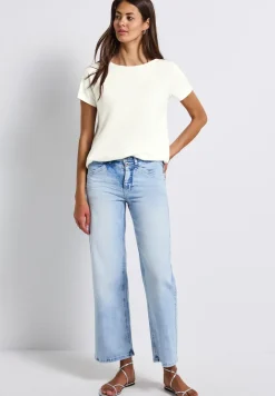 Shirt met schouderdetail