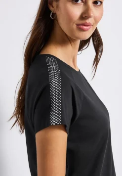 Shirt met schouderdetail