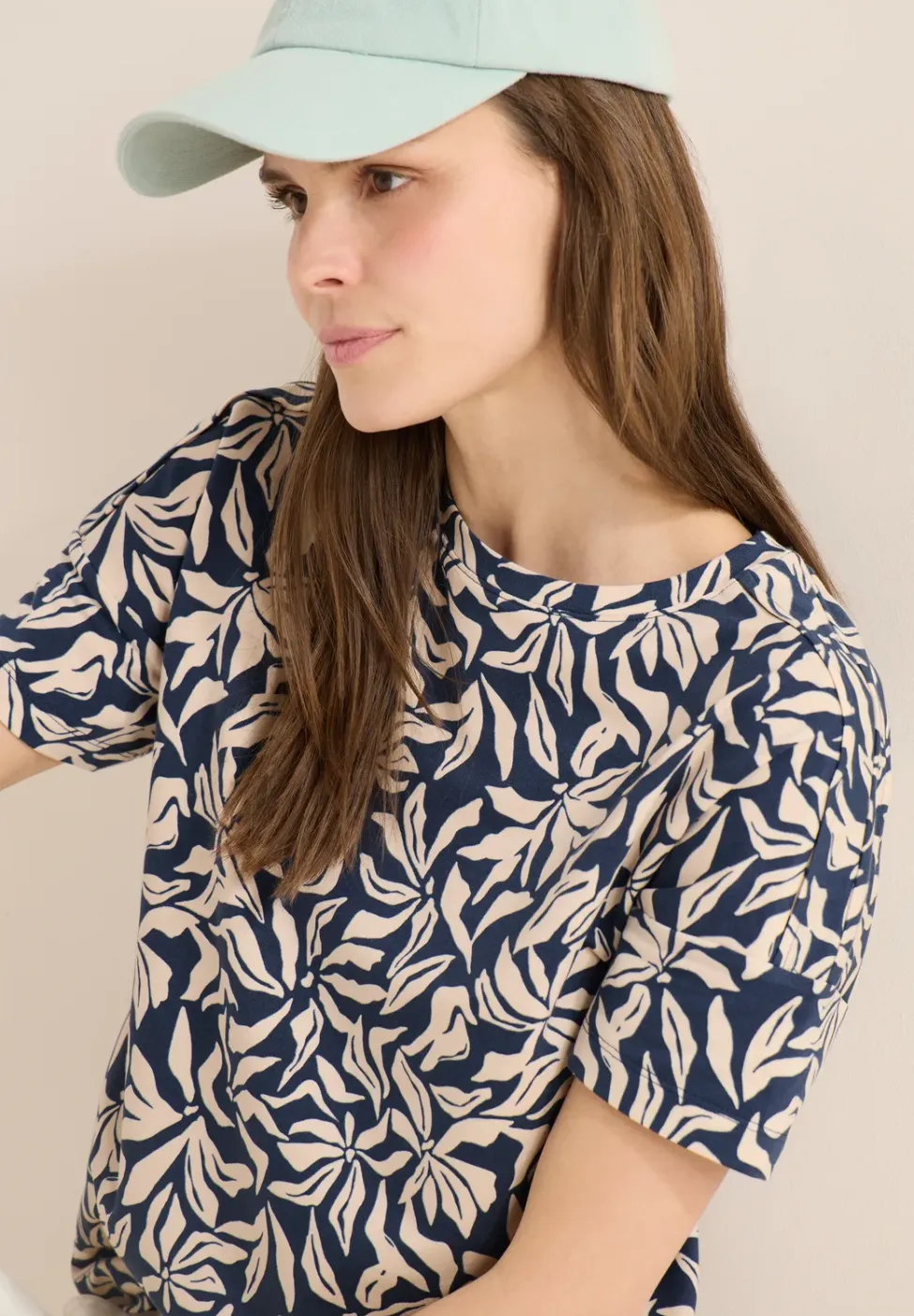 Shirt met schouderdetail