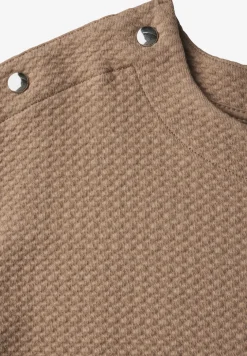 Shirt met structuur en knopen