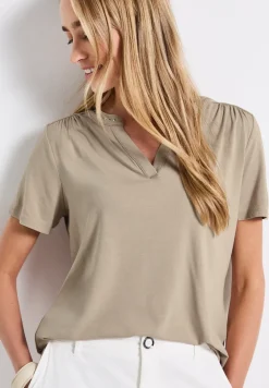 Shirt met studs