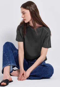Shirt met studs