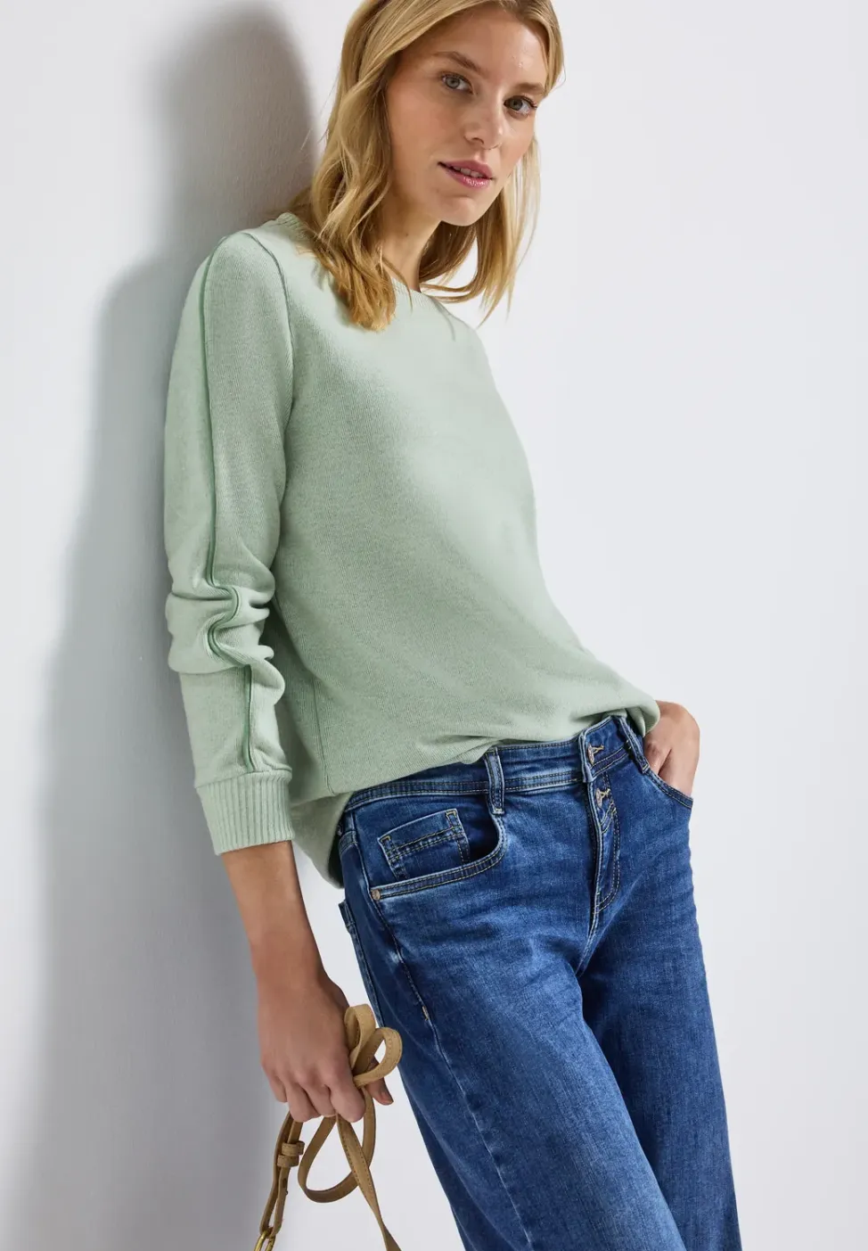 Shirt met tape details