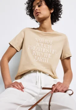 Shirt met tekst artwork