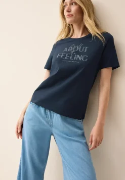 Shirt met tekst artwork