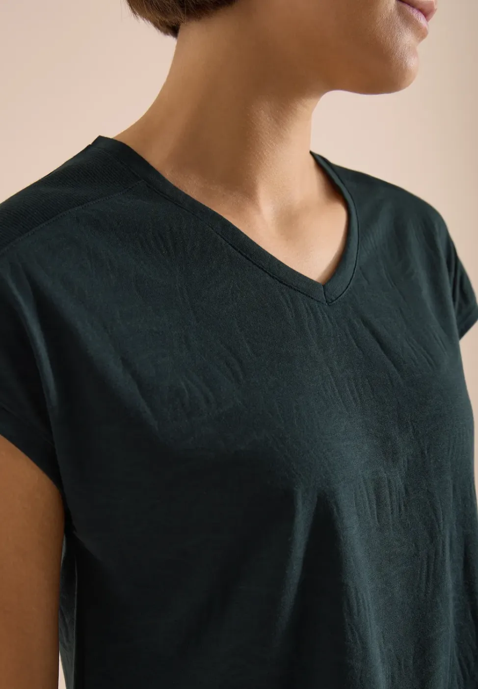 Shirt met ton-sur-ton burn-outpatroon