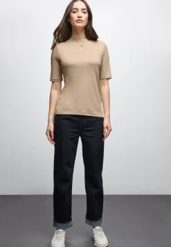 Shirt met uitgesneden detail