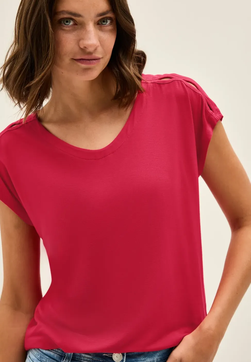Shirt met uitgesneden details