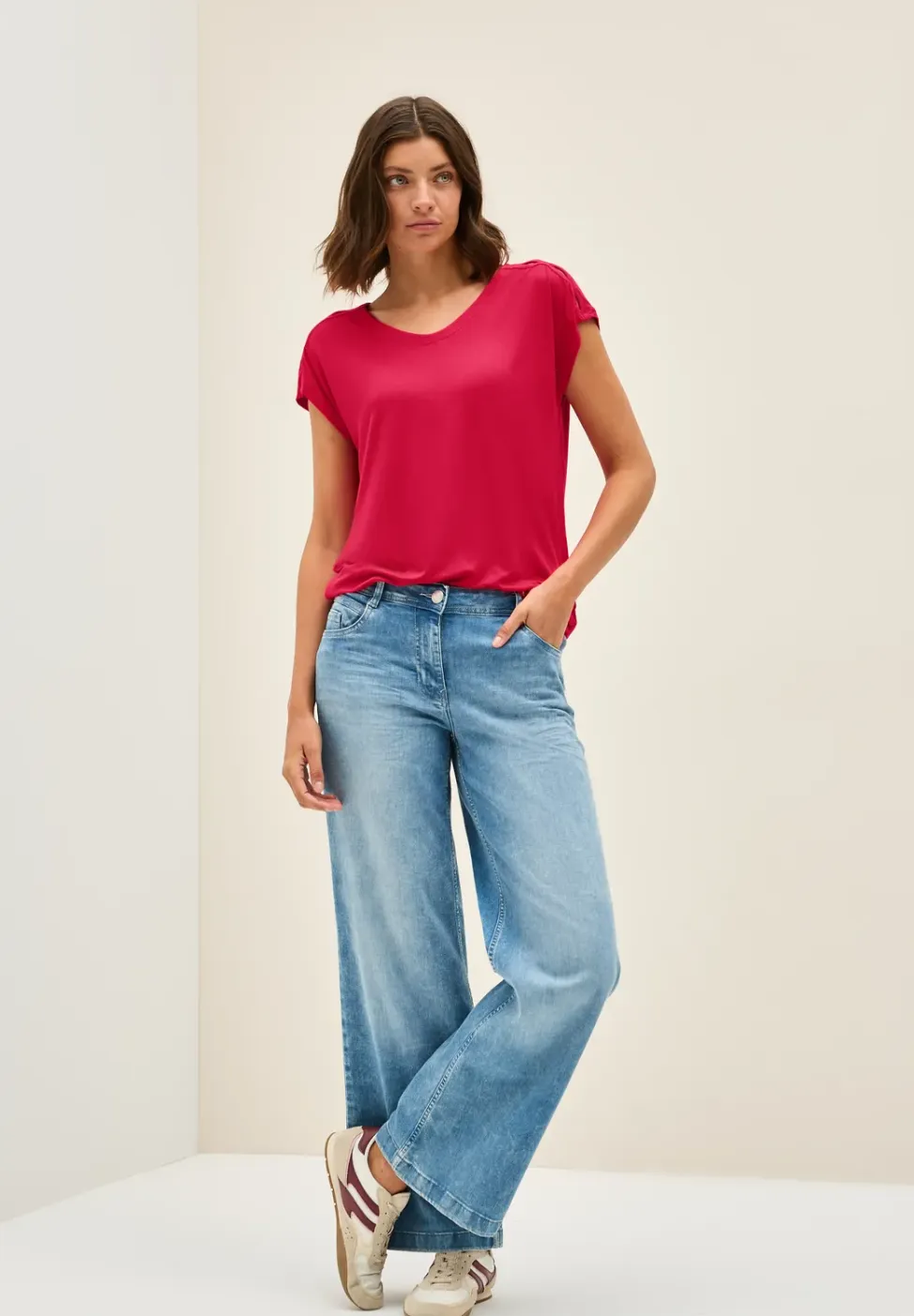 Shirt met uitgesneden details