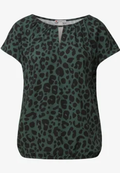 Shirt met uitsnede