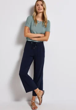 Shirt met uitsnijding