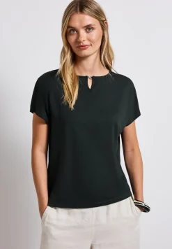Shirt met uitsnijding
