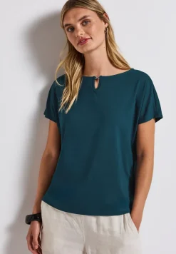 Shirt met uitsnijding