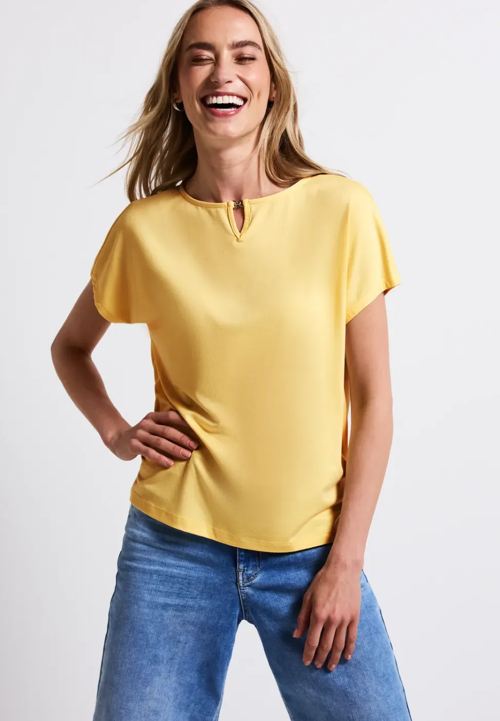 Shirt met uitsnijding