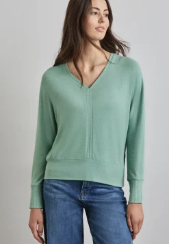 Shirt met V-hals