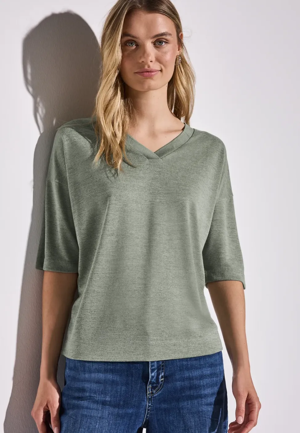 Shirt met V-hals