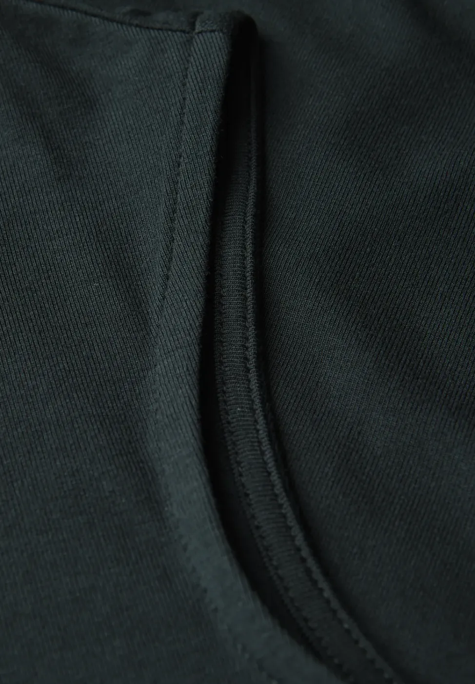 Shirt met V-hals