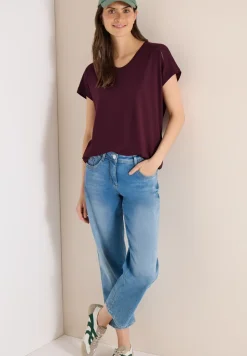 Shirt met V-hals en kanten detail