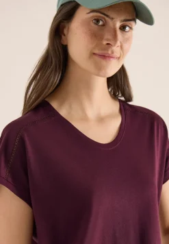 Shirt met V-hals en kanten detail
