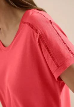 Shirt met V-hals en kanten detail
