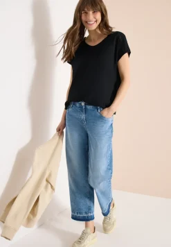 Shirt met V-hals en kanten detail