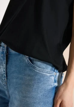 Shirt met V-hals en kanten detail