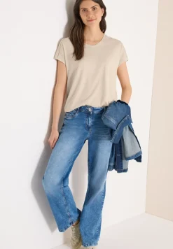 Shirt met V-hals en kanten detail