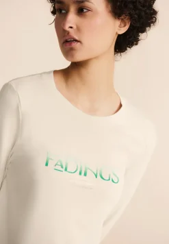 Shirt met wording