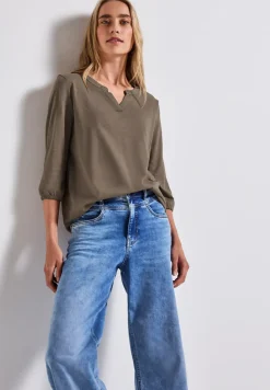 Shirt van jersey met gespleten hals