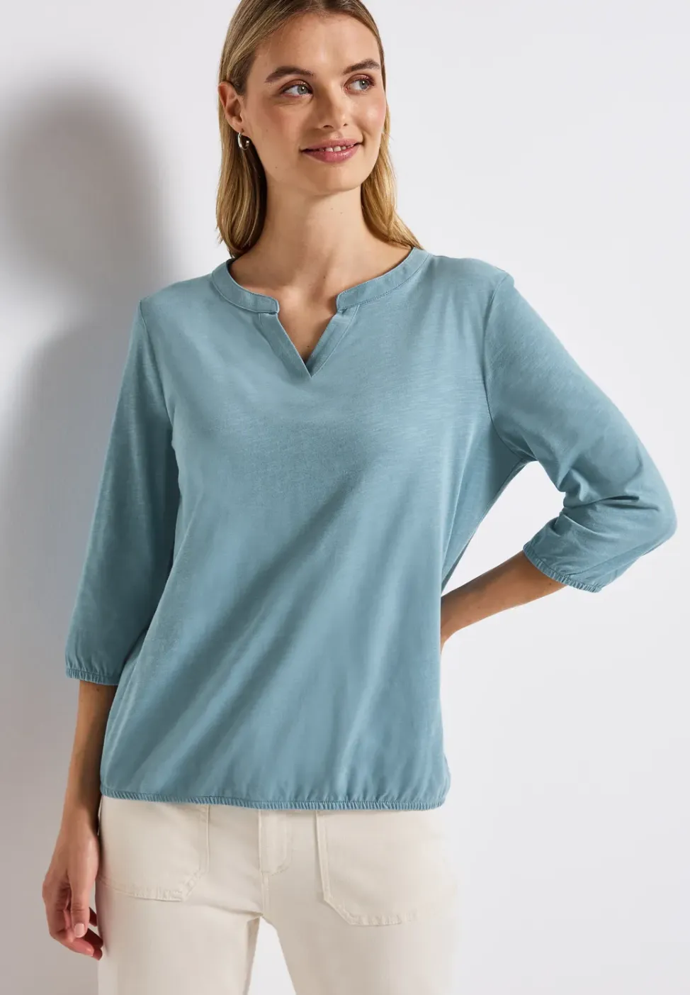 Shirt van jersey met gespleten hals