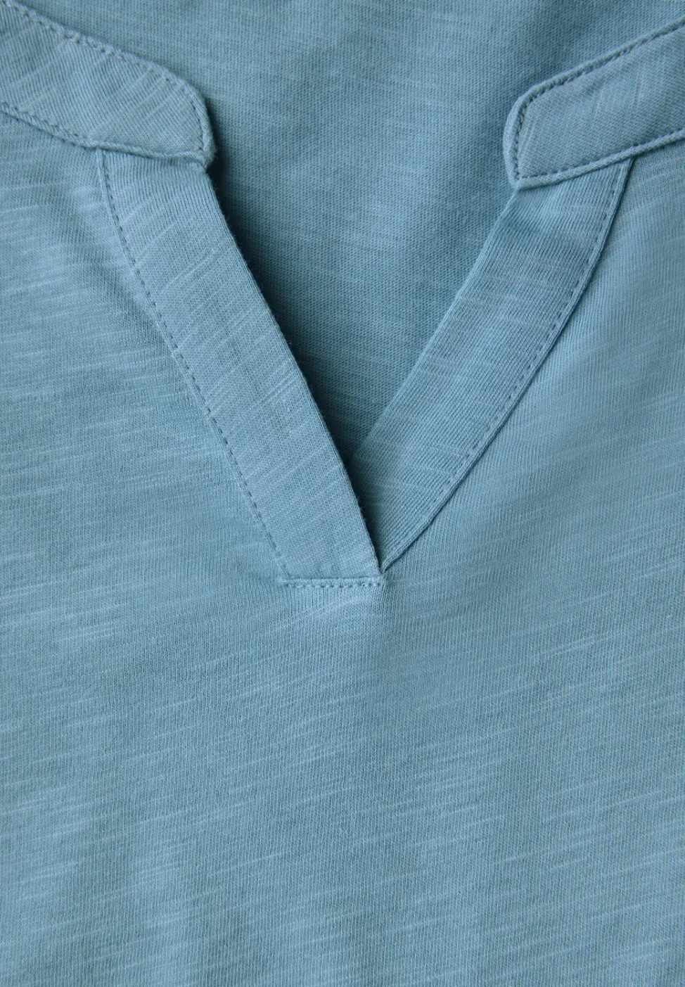 Shirt van jersey met gespleten hals