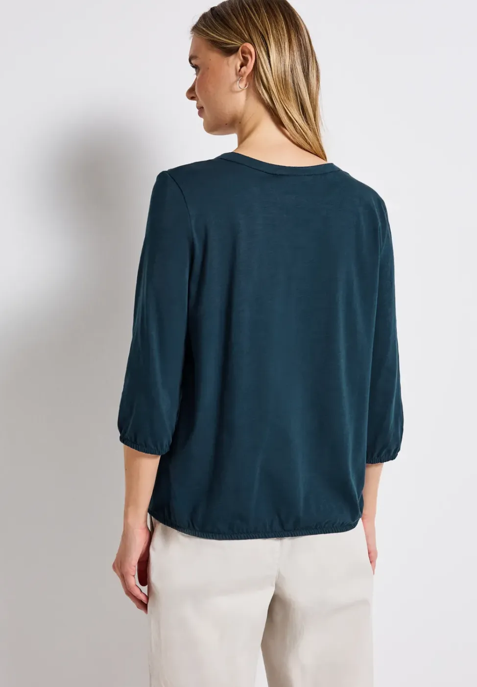 Shirt van jersey met gespleten hals