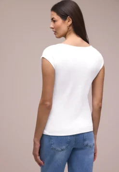 Shirt zonder mouwen met diamanten halslijn