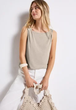 Silk-Look top