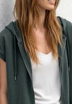 Silk-Look vest met capuchon