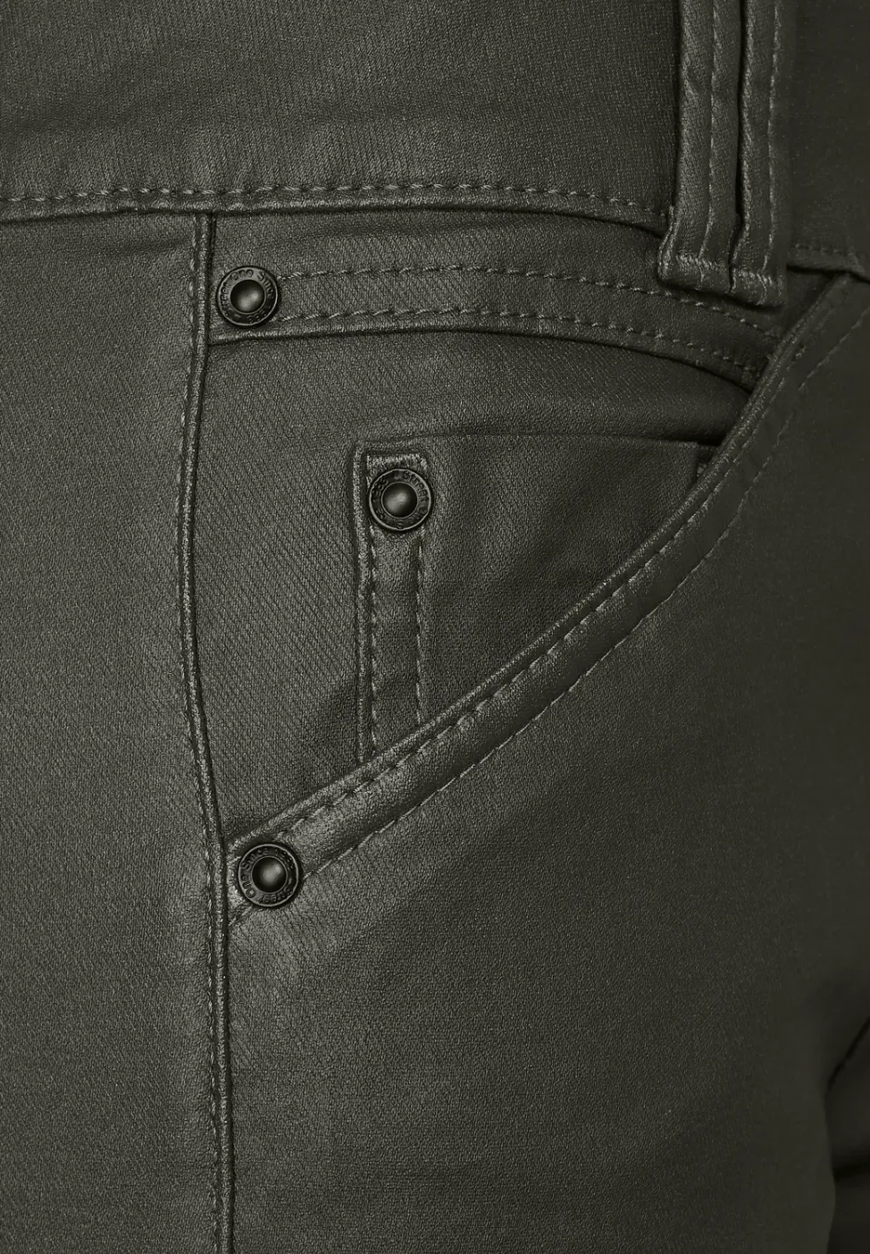 Slim fit broek met coating