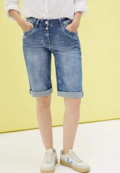 Slim Fit denim shorts
