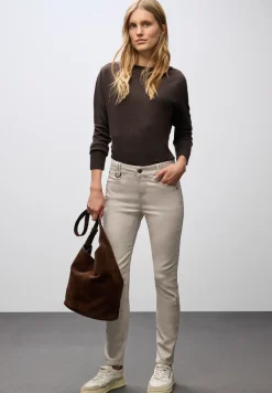Slim Fit gecoate broek