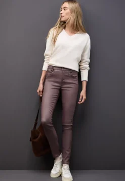 Slim Fit gecoate broek