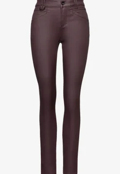 Slim Fit gecoate broek