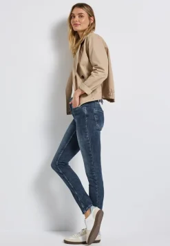 Slim Fit jeans